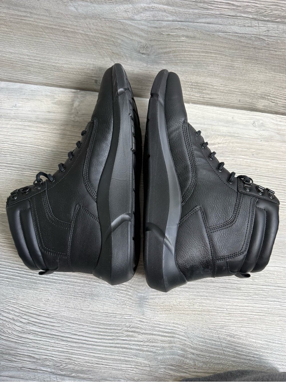Creative Reaction Men's Tactical style Mid-Top Work Shoe - Black size 13 - Picture 6 of 9